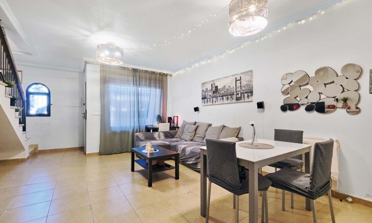 Re-Sale - Townhouse - Orihuela Costa - Villamartin