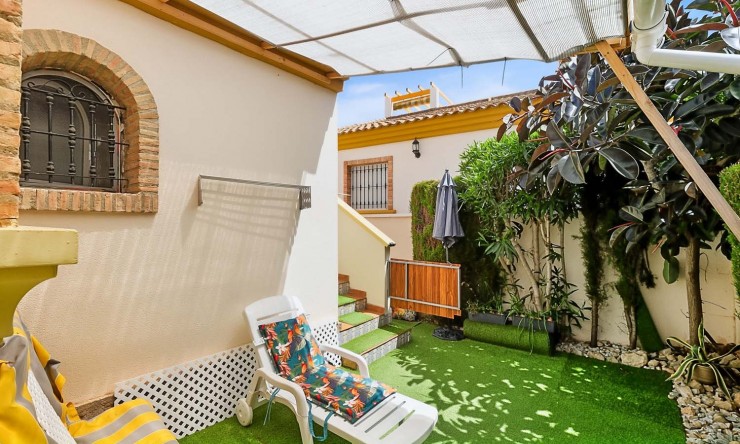 Videresalg - Frittliggende Villa - Pinar de Campoverde - Pinar de Campoverde - Landsby