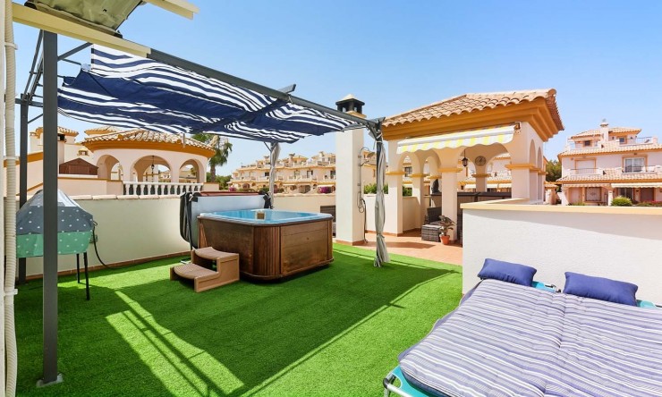 Videresalg - Frittliggende Villa - Pinar de Campoverde - Pinar de Campoverde - Landsby