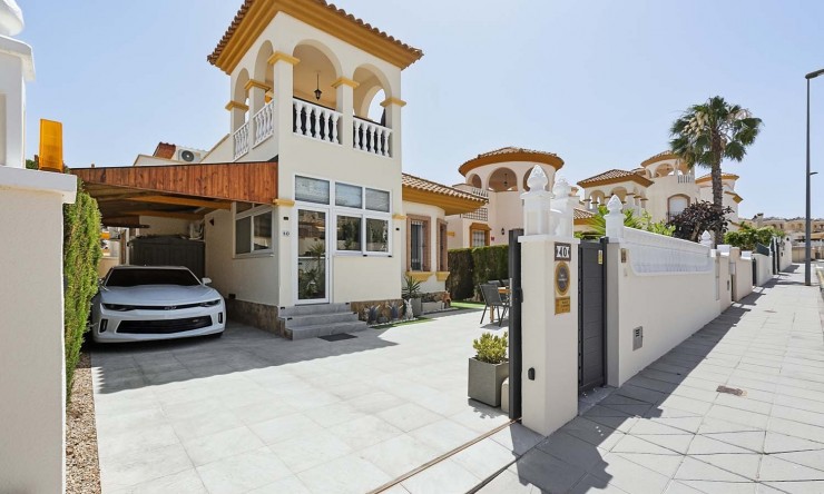 Videresalg - Frittliggende Villa - Pinar de Campoverde - Pinar de Campoverde - Landsby
