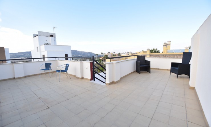 Videresalg - Firemannsvilla - Algorfa - La Finca Golf Resort