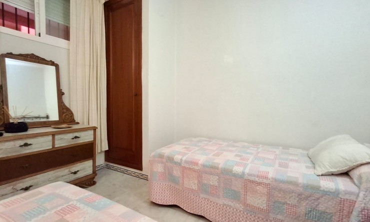 Reventa - Apartamento - Torrevieja - Playa Los Locos