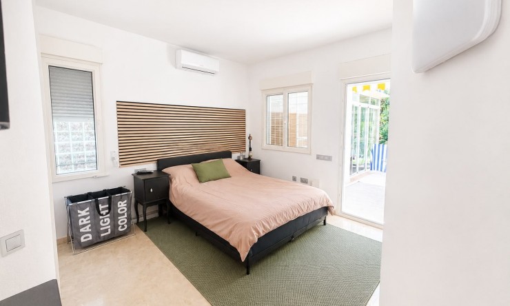 Reventa - Chalet - Orihuela Costa - Villamartin