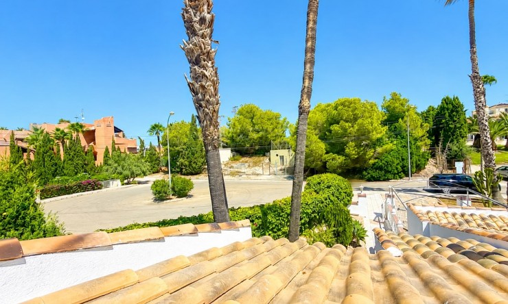Reventa - Chalet - Orihuela Costa - Villamartin