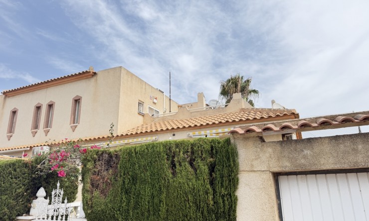 Re-Sale - Quad Villa - Orihuela Costa - La Florida