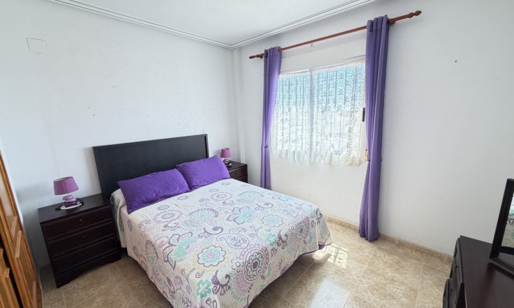 Re-Sale - Apartment - Orihuela Costa - La Zenia