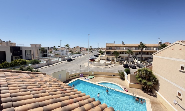 Re-Sale - Apartment - Orihuela Costa - La Zenia