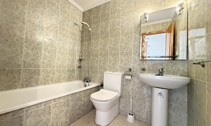 Re-Sale - Apartment - Orihuela Costa - Villamartin