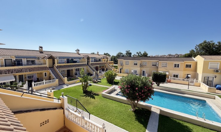 Re-Sale - Apartment - Orihuela Costa - Villamartin