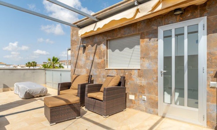 Videresalg - Tomannsbolig - Orihuela Costa - Punta Prima