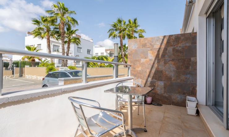Videresalg - Tomannsbolig - Orihuela Costa - Punta Prima