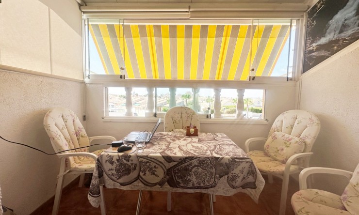 Reventa - Apartamento - Torrevieja - Aguas Nuevas