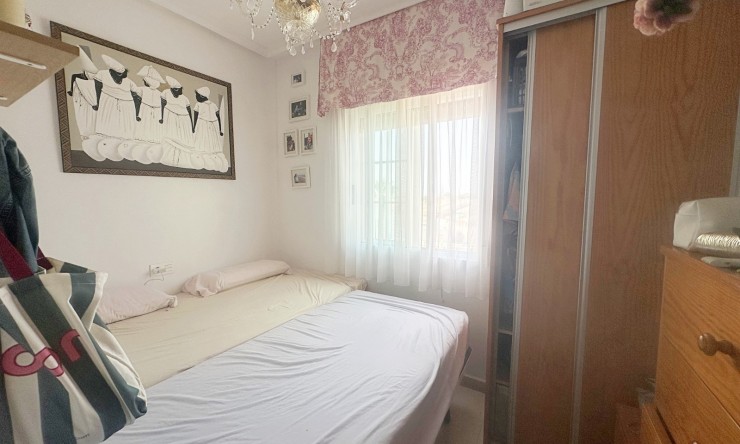 Reventa - Apartamento - Torrevieja - Aguas Nuevas