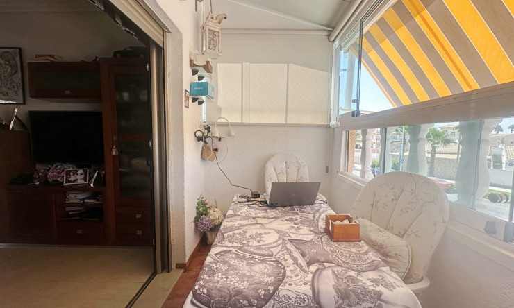 Reventa - Apartamento - Torrevieja - Aguas Nuevas