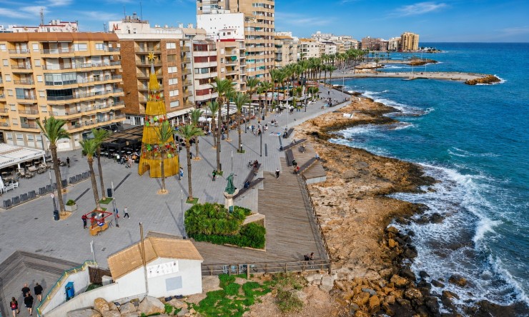 Reventa - Apartamento - Torrevieja - Aguas Nuevas