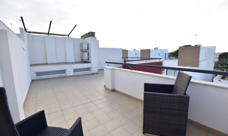 Videresalg - Frittliggende Villa - Algorfa - La Finca Golf Resort
