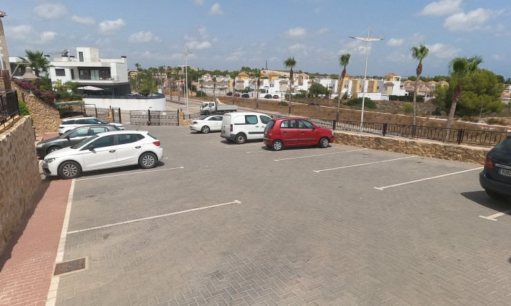 Re-Sale - Apartment - Algorfa - La Finca Golf Resort