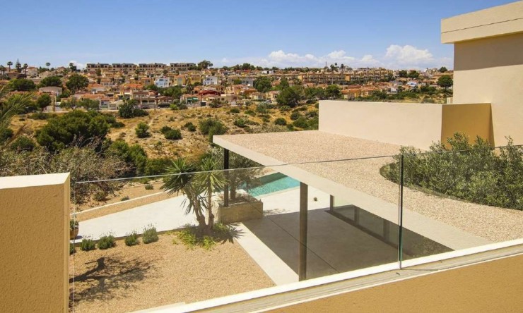 Nueva - Chalet - La Marina - La Escuera