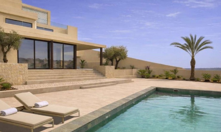 Nueva - Chalet - La Marina - La Escuera