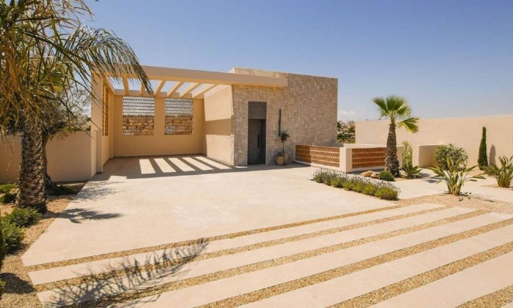 Nueva - Chalet - La Marina - La Escuera