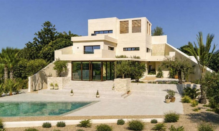 Nueva - Chalet - La Marina - La Escuera