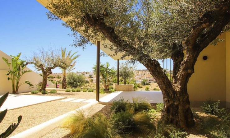 Nueva - Chalet - La Marina - La Escuera