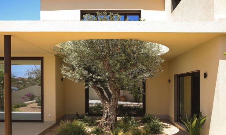 Nueva - Chalet - La Marina - La Escuera