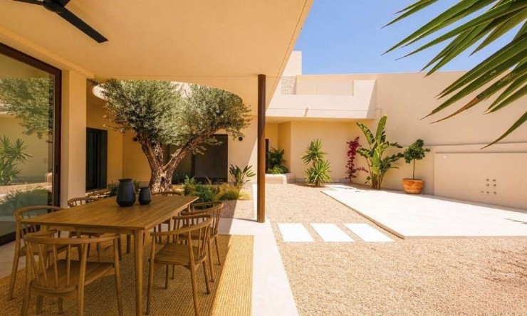 Nueva - Chalet - La Marina - La Escuera