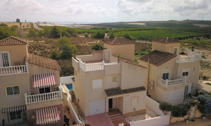 La Revente - Villa - San Miguel de Salinas - Lake View Mansions