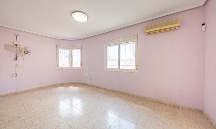 Reventa - Chalet - Ciudad Quesada - La Fiesta