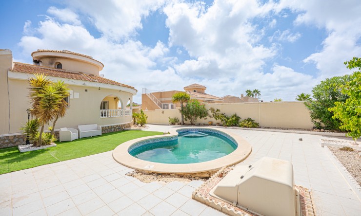 Reventa - Chalet - Ciudad Quesada - La Fiesta