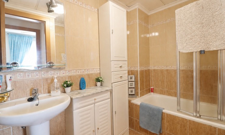 Re-Sale - Apartment - Rojales - Los Palacios