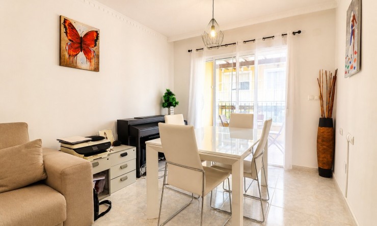 Re-Sale - Apartment - Algorfa - Algorfa - Village