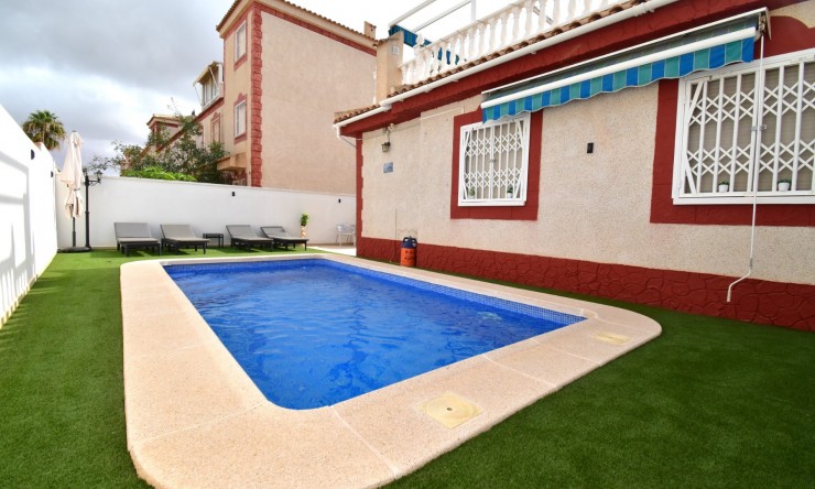 Re-Sale - Quad Villa - Orihuela Costa - Playa Flamenca
