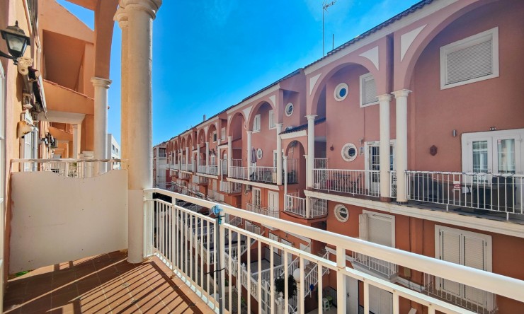 Re-Sale - Apartment - Torrevieja - Torre La Mata