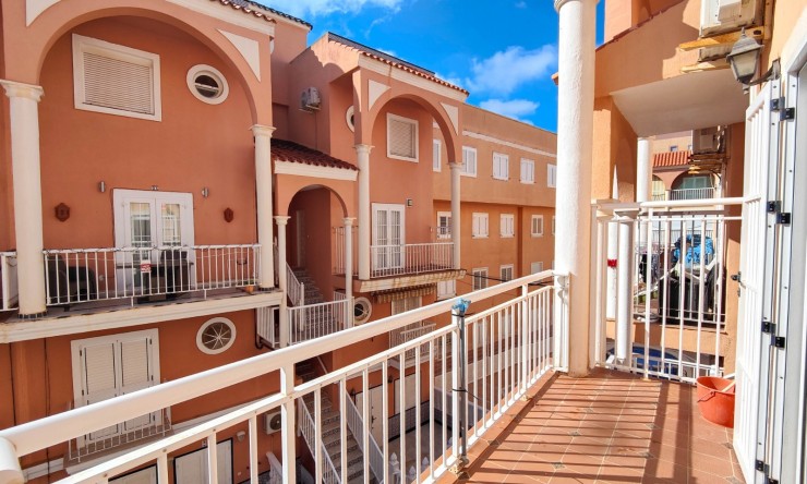 Re-Sale - Apartment - Torrevieja - Torre La Mata