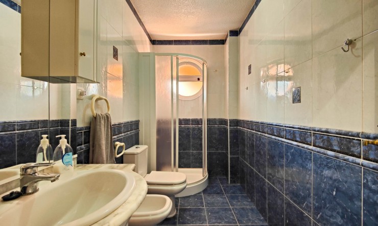 Re-Sale - Apartment - Torrevieja - Torre La Mata