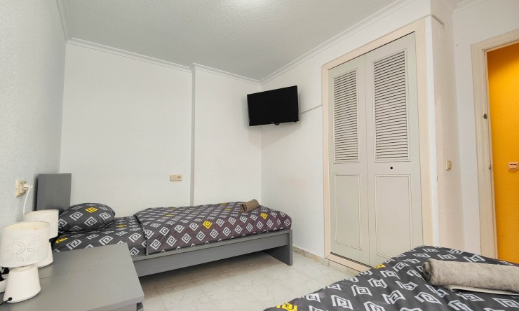 Re-Sale - Apartment - Torrevieja - Torre La Mata