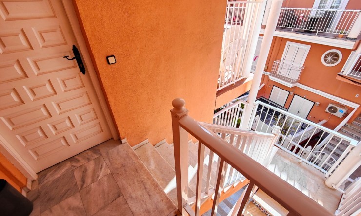 Re-Sale - Apartment - Torrevieja - Torre La Mata
