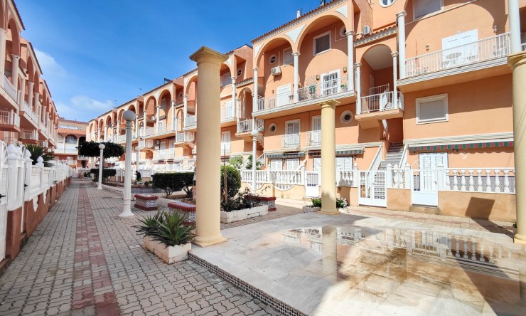 Re-Sale - Apartment - Torrevieja - Torre La Mata