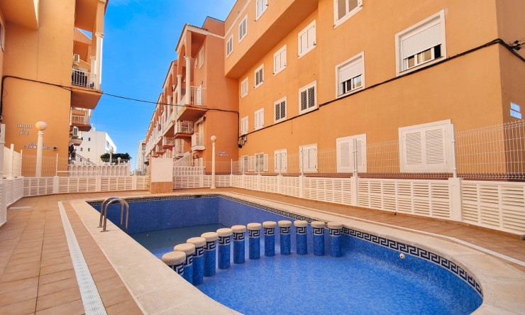 Re-Sale - Apartment - Torrevieja - Torre La Mata