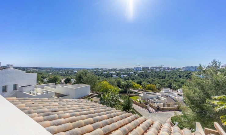 Re-Sale - Apartment - Las Colinas Golf Resort