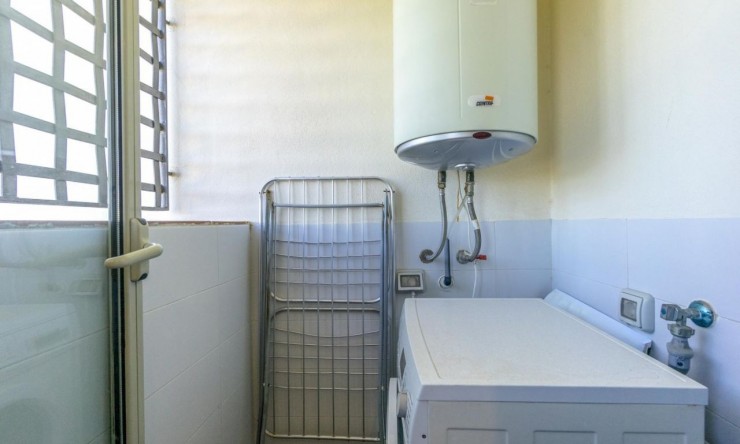 Re-Sale - Apartment - Las Colinas Golf Resort