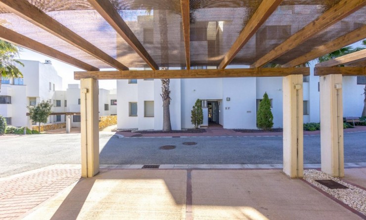 Re-Sale - Apartment - Las Colinas Golf Resort