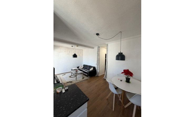 Re-Sale - Apartment - Orihuela Costa - Punta Prima