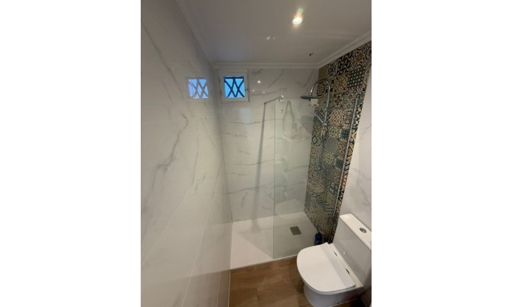 Re-Sale - Apartment - Orihuela Costa - Punta Prima