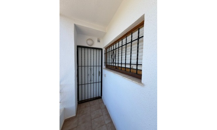 Re-Sale - Apartment - Orihuela Costa - Punta Prima