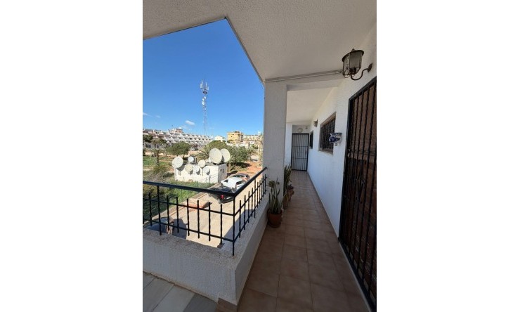 Re-Sale - Apartment - Orihuela Costa - Punta Prima