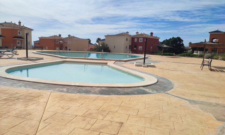 Re-Sale - Apartment - Altaona Golf - Country Village