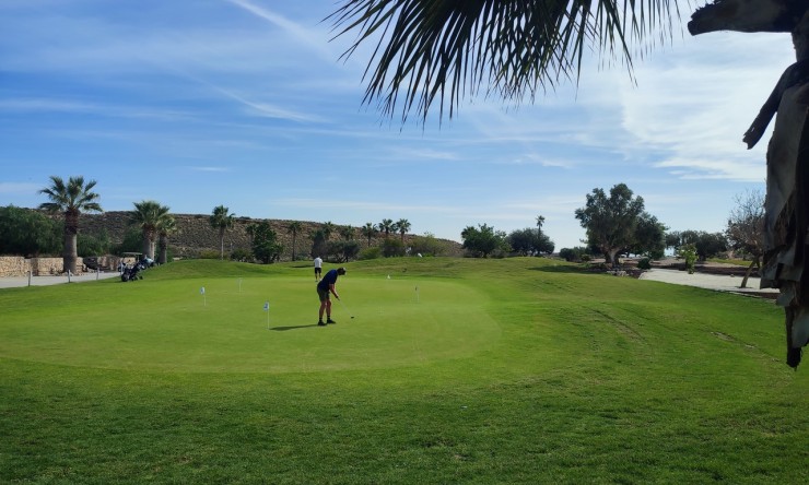 Re-Sale - Apartment - Altaona Golf - Country Village